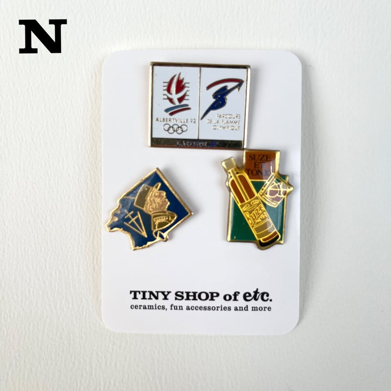 vintage pins set | TINY SHOP of etc.