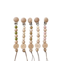 Pacifier holderおしゃぶりホルダー(ワンポイントイニシャル)