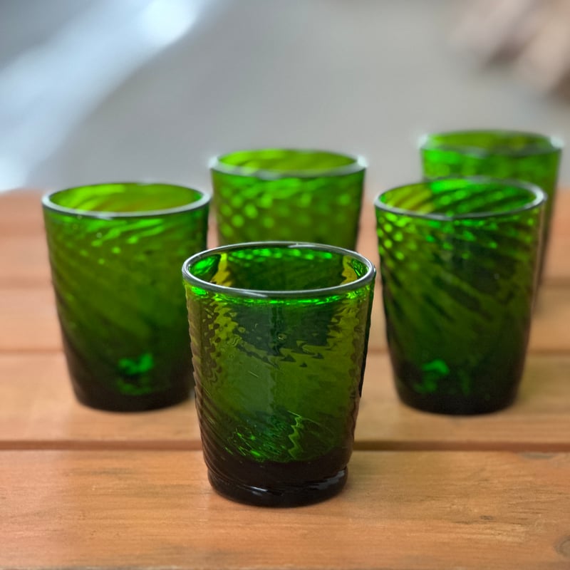 耐熱琉球ガラス グラス小 (波模様） 濃い緑 | 耐熱琉球ガラス工房 燈人