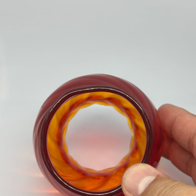 赤いガラスセール 槌屋ヤック株式会社