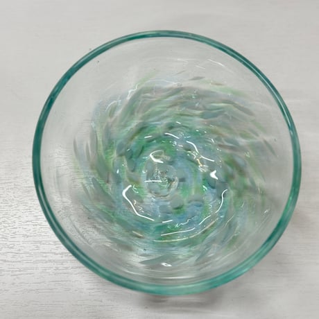 （非耐熱）琉球ガラス　アサイーボウル　グリーン