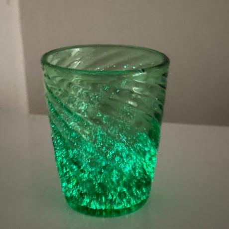 耐熱琉球ガラス　グラス小 (波模様）蓄光入り