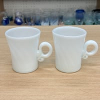 耐熱琉球ガラス　マグカップ（ミルクホワイト）  波模様