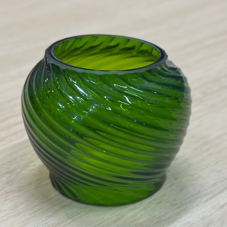 耐熱琉球ガラス　ミニ　ランタングローブ 濃い緑(波模様）