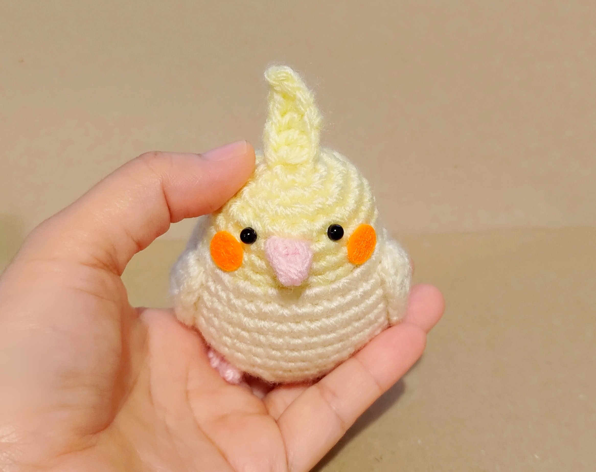 オカメインコ(ルチノー)のあみぐるみ | ことり番地