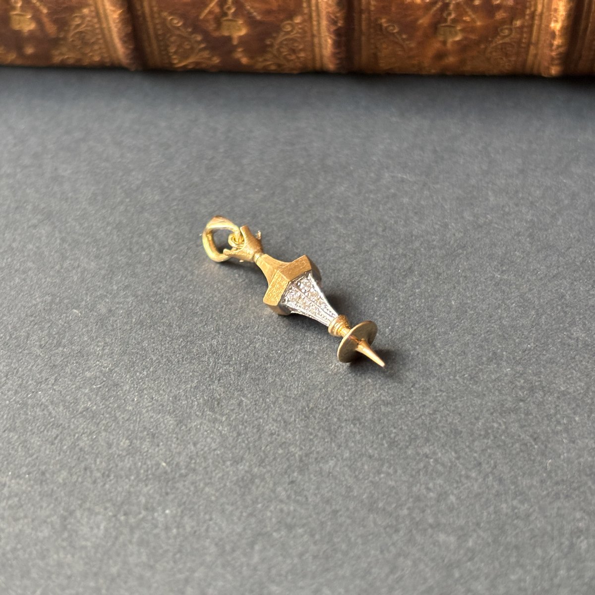 ベイグランドストーリー　ペンダントトップ　2個 ベイグランドストーリー ペンダントトップ 2個 ベイグランド