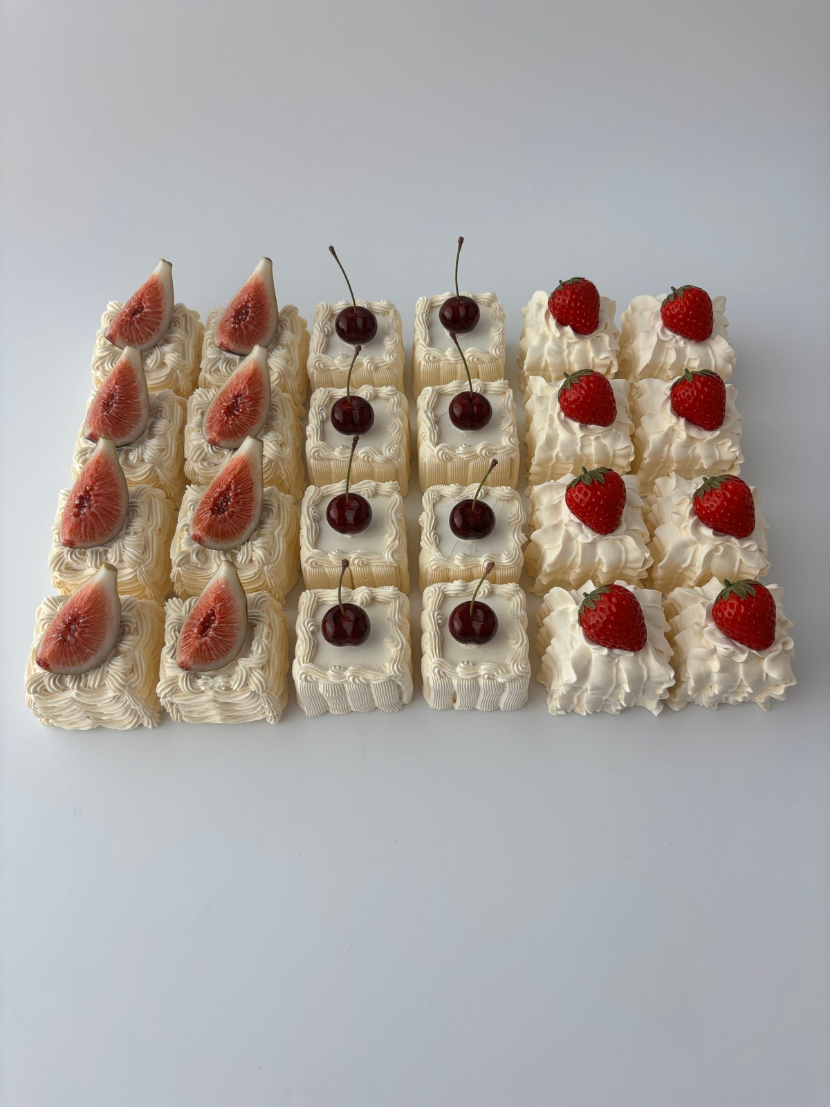 スクエアケーキ 3種セット | Mrs.bakery