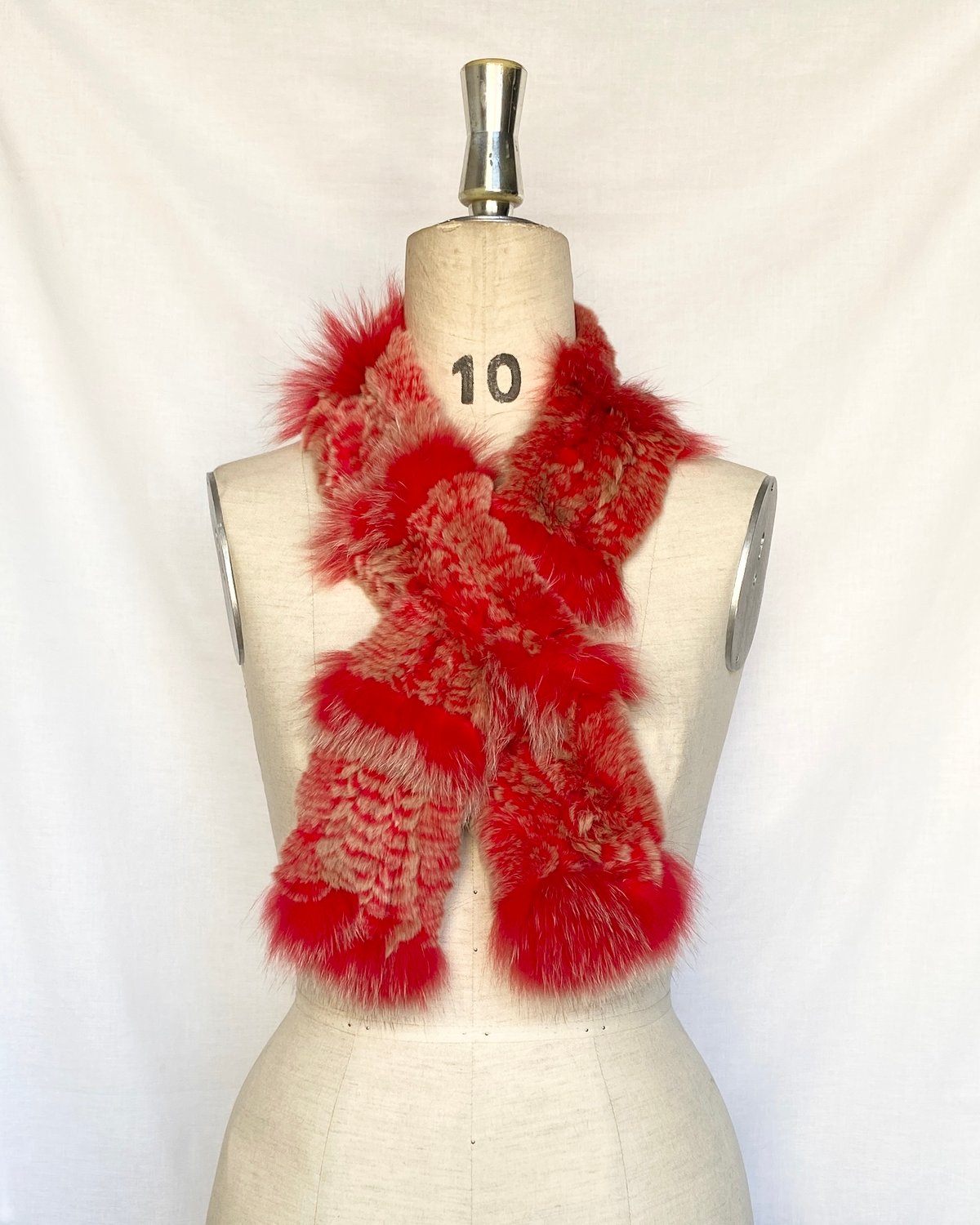 レッキスラビット/フォックスヤーンマフラー | 小部産業株式会社 毛皮部