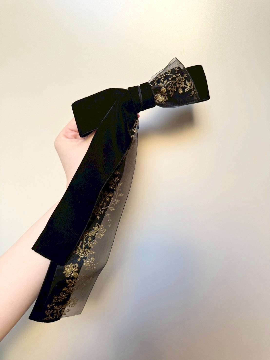 クラシカルな付け襟ベルベットリボン Lace-up Ribbon Doll Headdress by Angelic Pretty