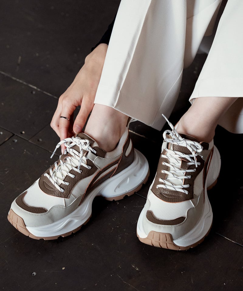 おしゃれしてお出かけホワイトベア Bulue.オリジナルダッドスニーカー buaa0001 | Bulue.