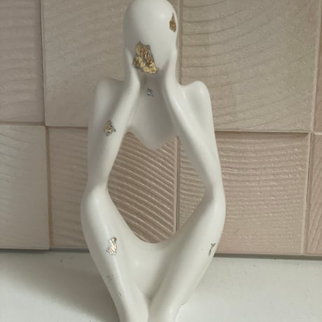 考える人 | STORES