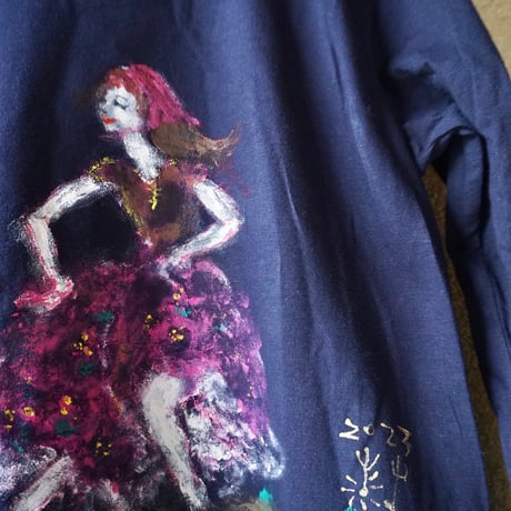 手描きTシャツ「踊る少女」長袖Mサイズ
