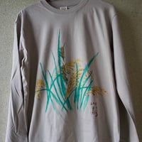 手描きTシャツ「稲穂と揺れる　夫婦バッタ」長袖Lサイズ