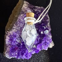 デュモルチェライトインクオーツ