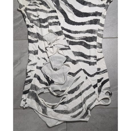【HEAVEN AND EARTH】2000s earrings zebra T