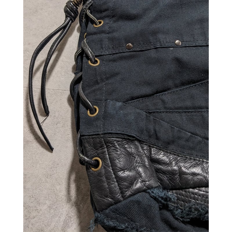 Kmrii】leather studs tote bag | Conglinoold