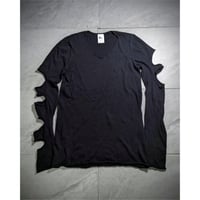 【LOST & FOUND by ria dunn】distressed bone knit