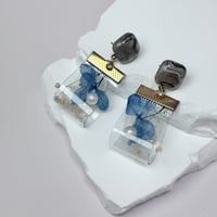 （春夏）紫陽花コバルトブルーパール入りsukueaレジン