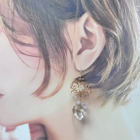 花ワイヤービーズ付き×アイスストーン