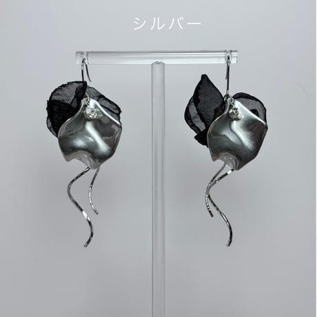 ブラックシフォン×メタルラインフラワー