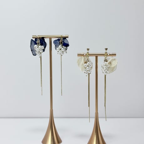 花シフォン&つぶつぶロングチェーン