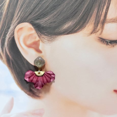 大理石風レジン×ふんわり花びら