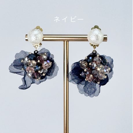 パール×ビジュー付きフラワーシフォン