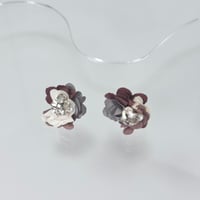 3色花びらハートビジュー