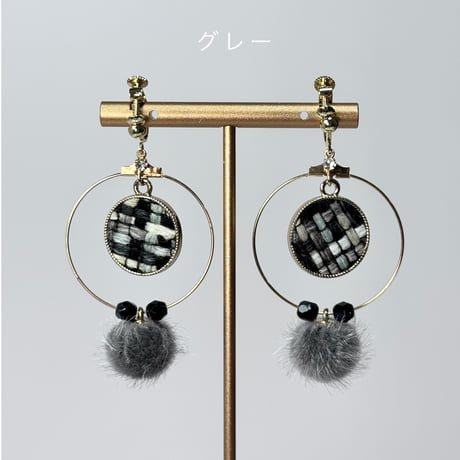 ファーボール&織り柄サークルフープ