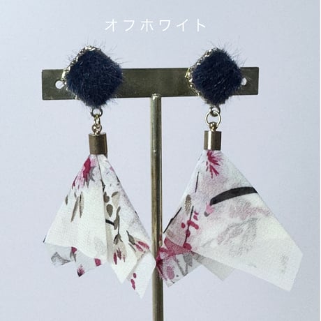ネイビーファー×スカーフ風