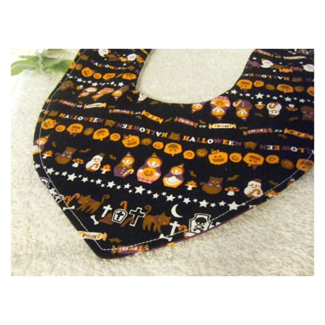 ハロウィンマトリョーシカ黒★バンダナ風ベビースタイ