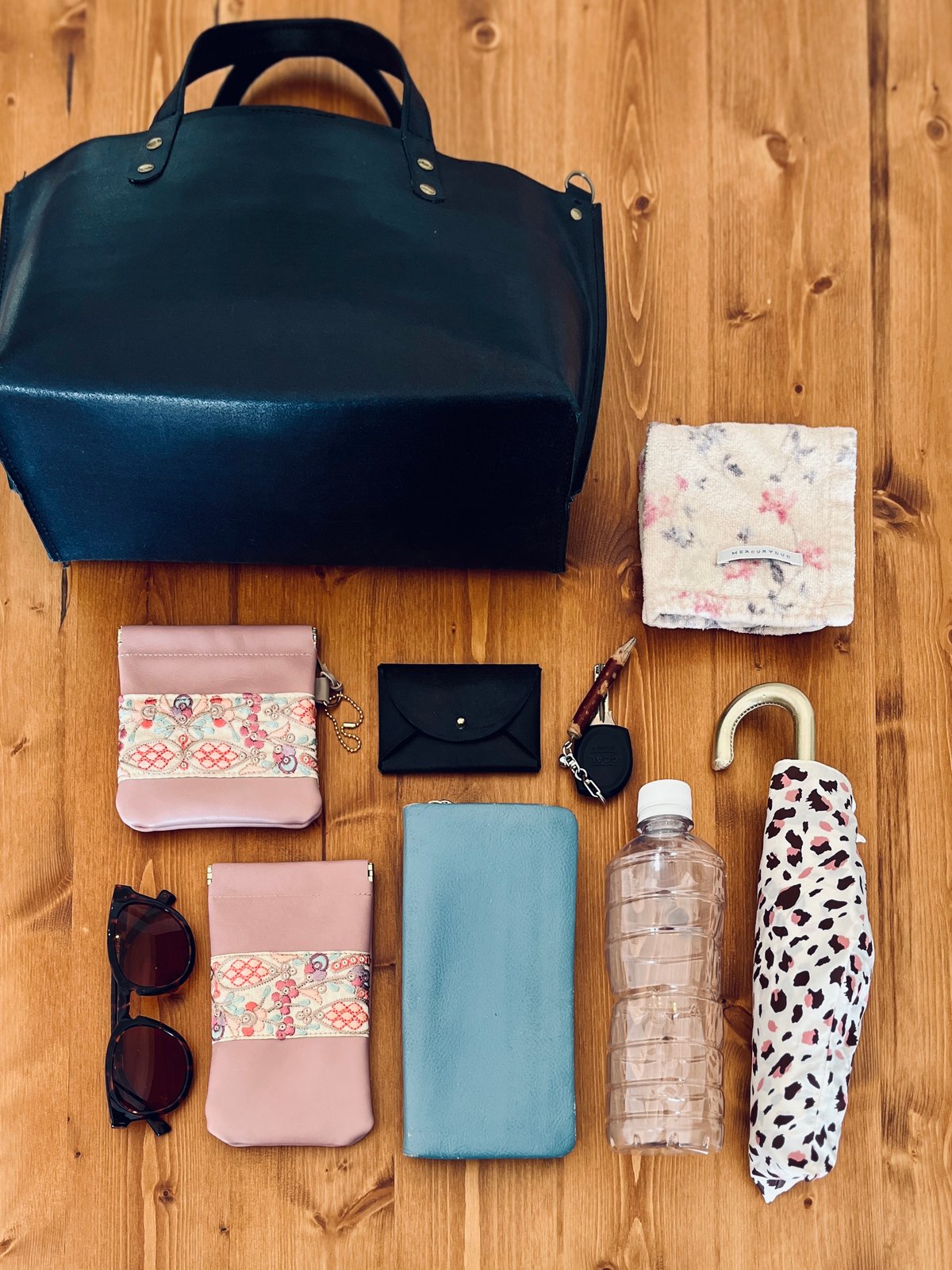 受注制作】育てる本革トートバッグ＊牛ヌメ革＊コロンと可愛いの