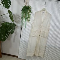 2606-0018】A'lmarl】オフ白◇レース切替ロングジレ税込7490