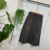 2606-1008】A'lmarl】チャコール◇ミニ裏毛 カラーステッチ セミフレアSkt税込5730