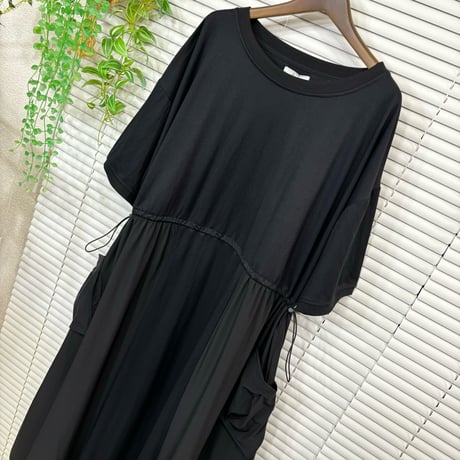 2606-1070】A'lmarl】黒◇接触冷感 異素材切替ワンピ税込7490