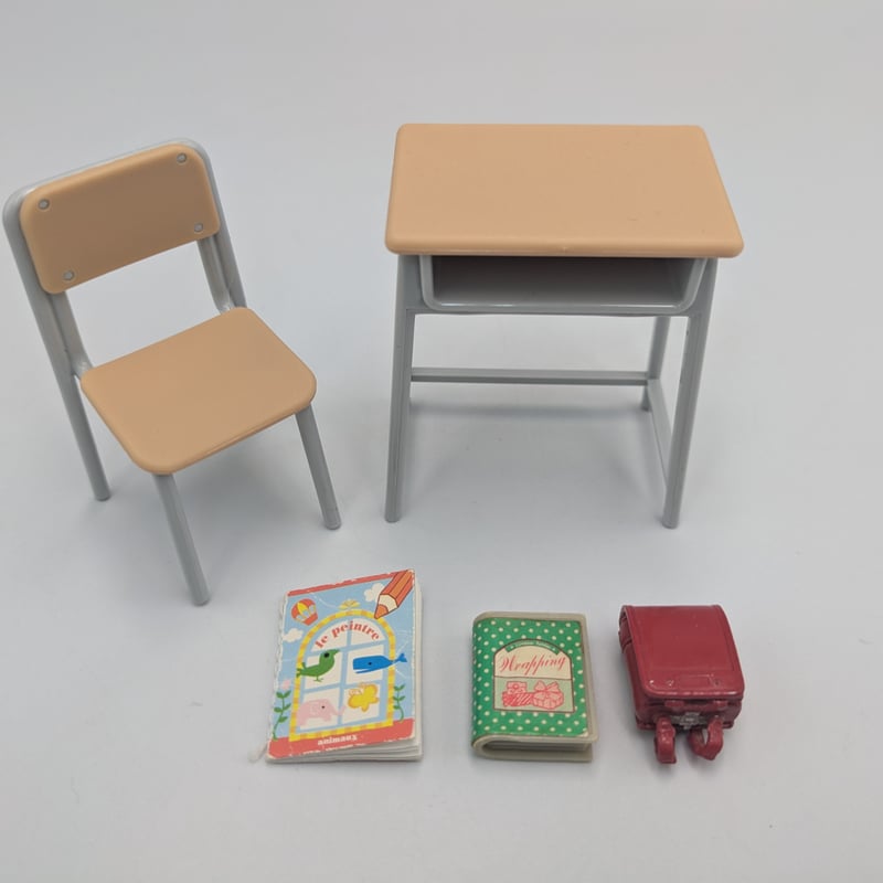 ミニチュア 学校の机 椅子 ランドセル 本 フィギュア リーメント