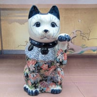 招き猫 陶器製 開運招福 染付 花文 縁起物 置物 インテリア オブジェ