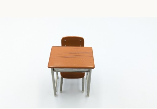 ミニチュア 学校机 椅子 フィギュア ぼくの小学校 学校のおもいで ミニチュア 学校机 椅子 フィギュア ぼくの小学校 学校のおもいで