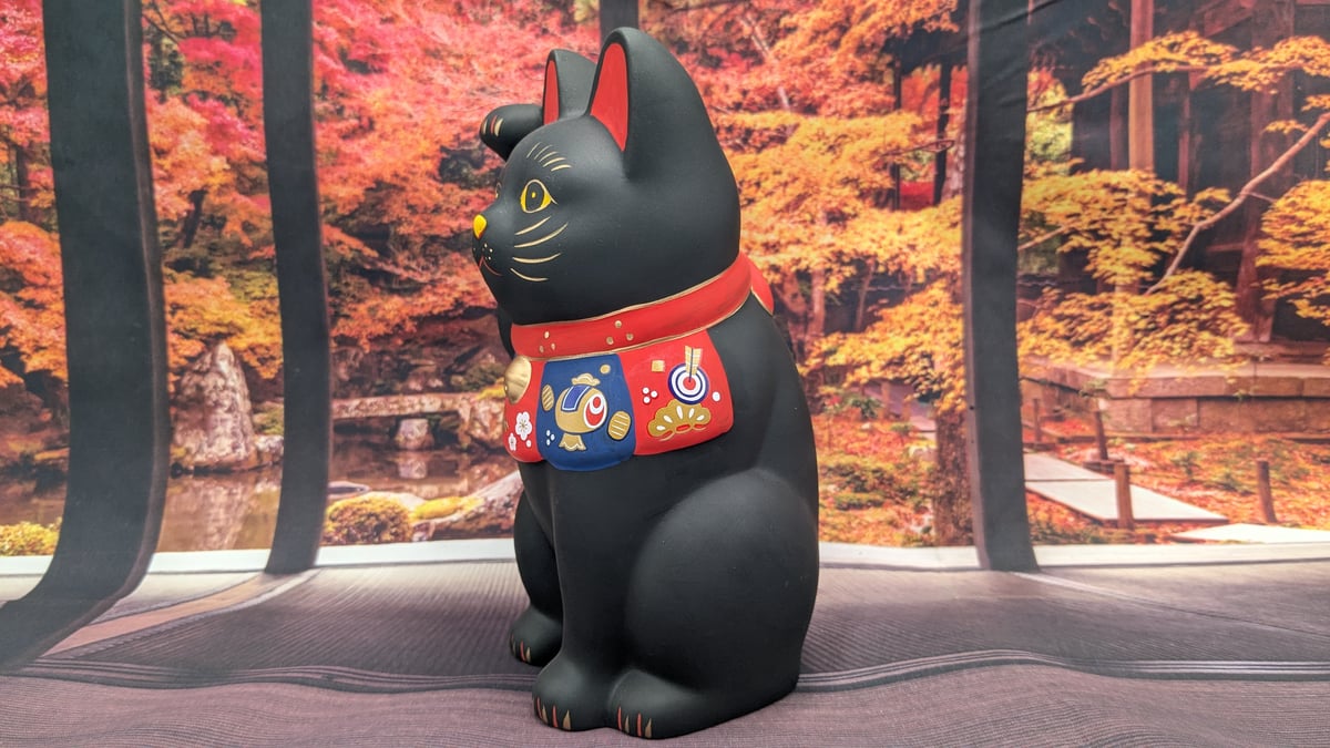 招き猫 縁起物 福づくし招き猫 右手上げ 黒 大 置物 | よしつねの秘密基地