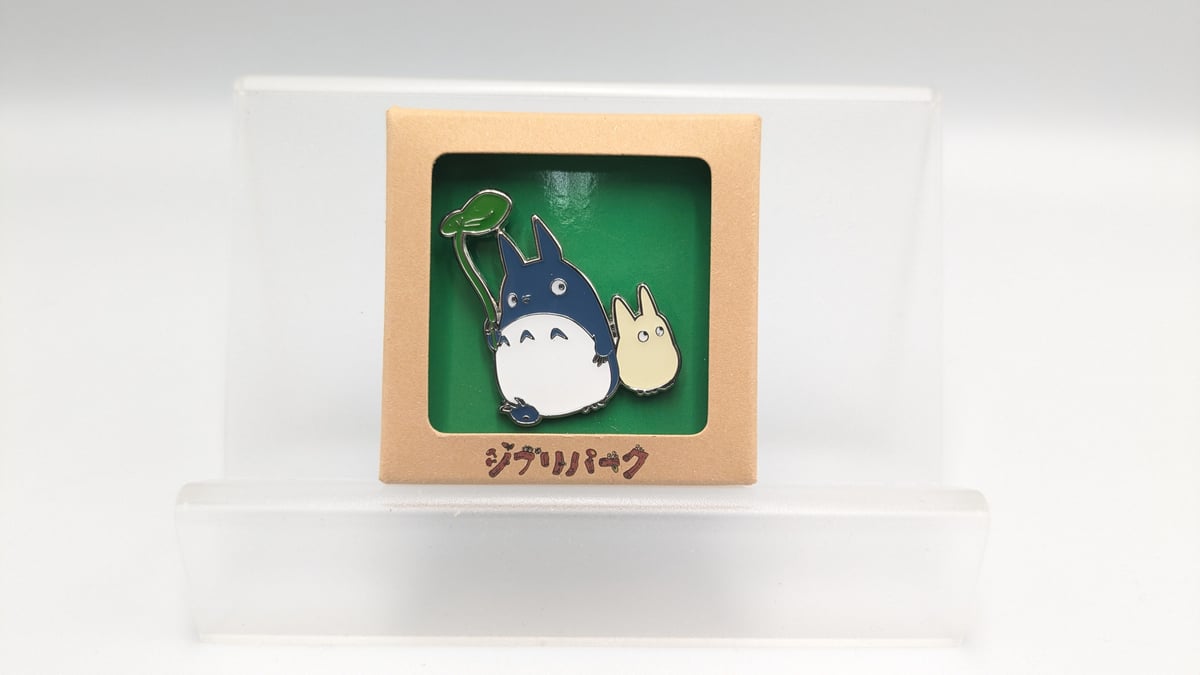 ジブリパーク限定 ピンバッジ 2種セット となりのトトロ 大トトロ傘 中
