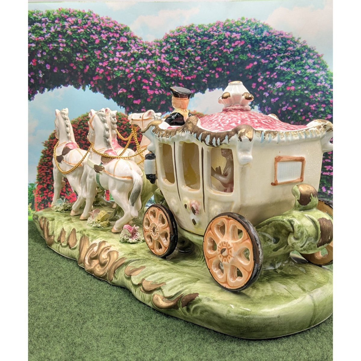 【値下げ】陶器 馬車 置物 インテリア 美品【アンティーク】 値下げ】陶器 馬車 置物 インテリア 美品【アンティーク】