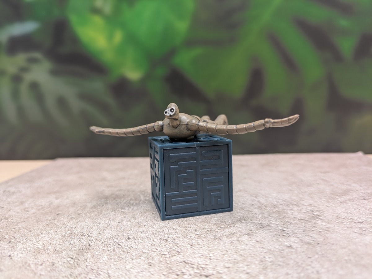 ジブリ 天空の城ラピュタ ロボット兵 飛行タイプ 飛行石 立方体 2種