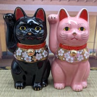 招き猫 陶器製 開運招福 染付 花文 縁起物 置物 インテリア オブジェ