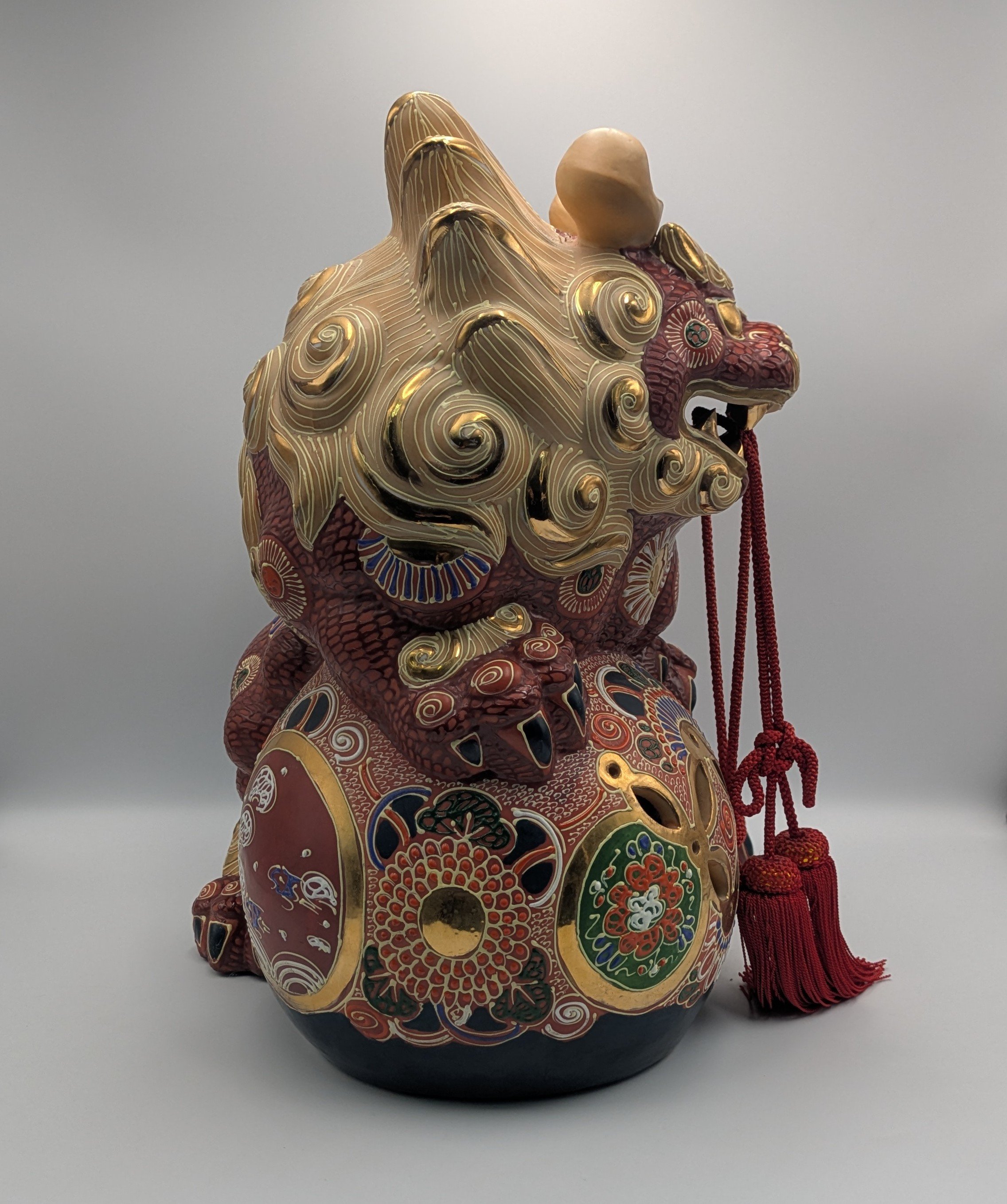 九谷焼 骨董 民芸品 宝獅子 魔除け獅子 縁起物 獅子 狛犬 置物 玉乗り