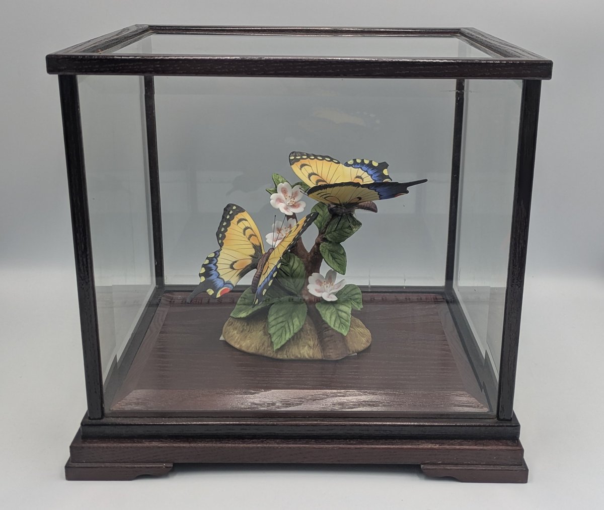 Ceramic Art Collection DAITO製 陶器製 蝶の置物 オブジェ アゲハ