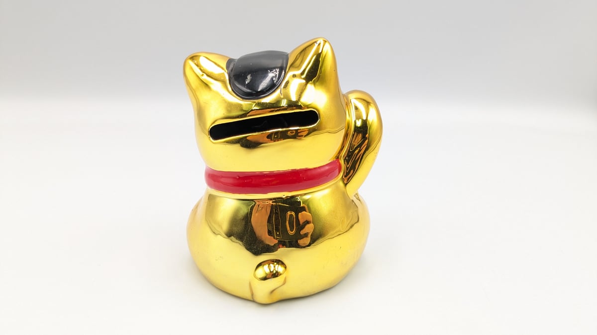 縁起物 招き猫 金色の招き猫 貯金箱 開運 金運 | よしつねの秘密基地