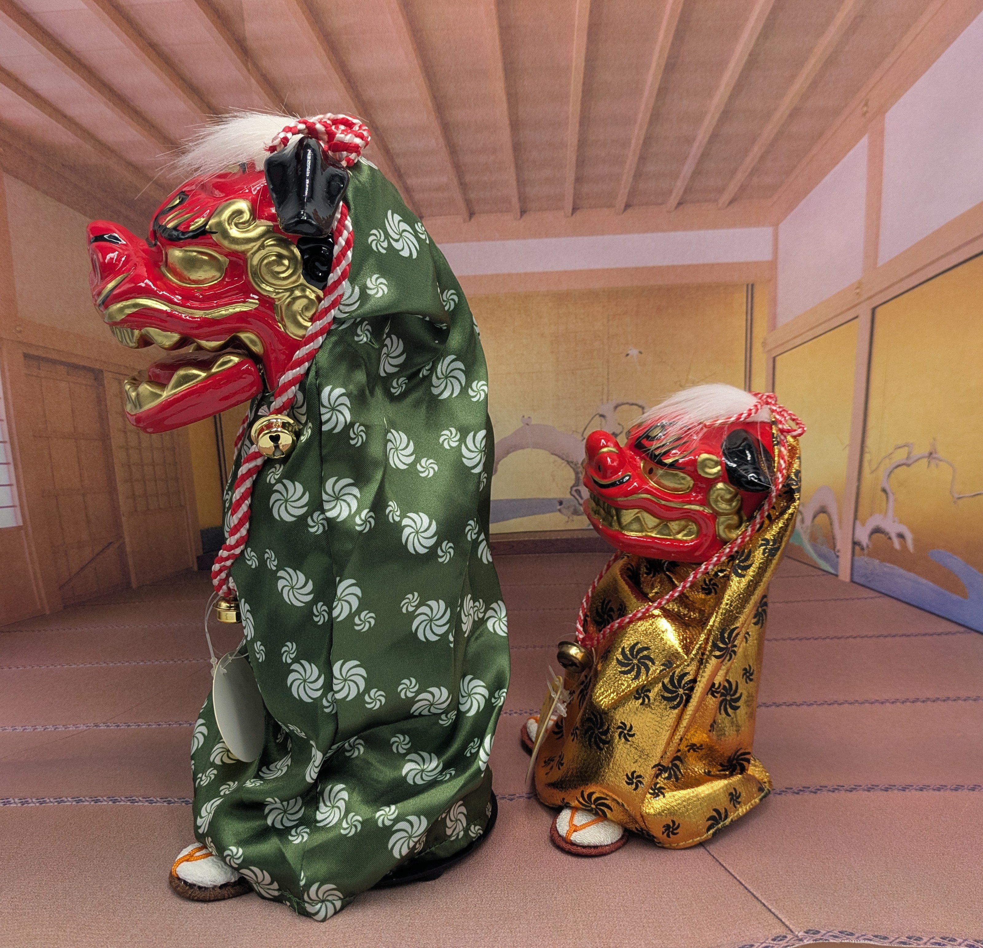 縁起物 踊る獅子舞 獅子舞 グリーン 大 ゴールド小 2種セット お正月