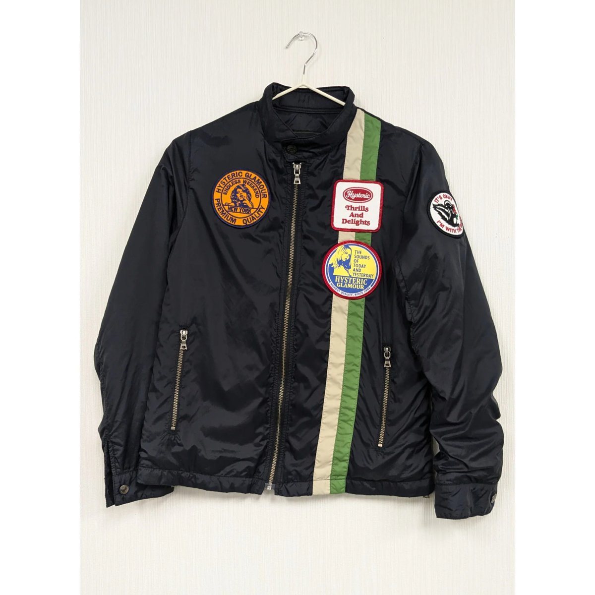 HYSTERIC GLAMOUR 刺繍パッチ付きナイロンジャケット HYSTERIC GLAMOUR ヒステリックグラマー ジップアップ ナイロン