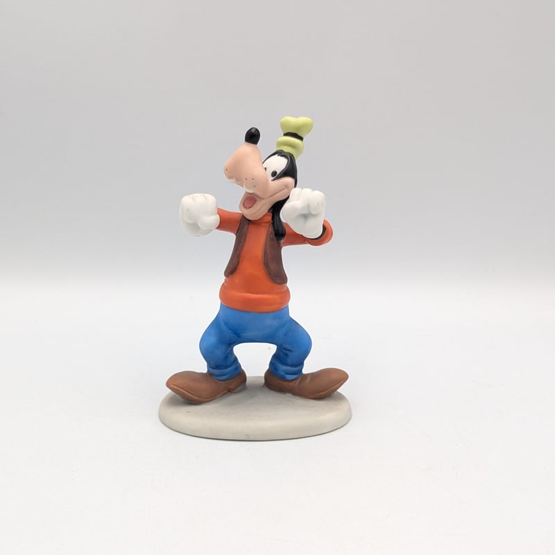 ディズニーストア グーフィー置物 ディズニー グーフィー フィギュア 置物 レトロ Disney サンキョー