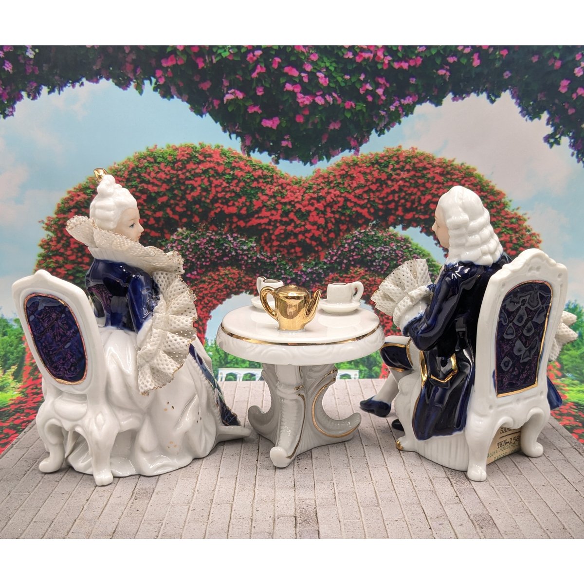 レースドール 陶器 置物 陶器人形 アンティーク人形 貴族夫人 お茶会